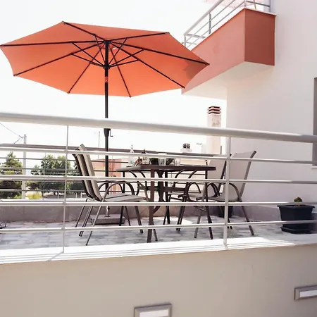 Lydia's House 度假居 *